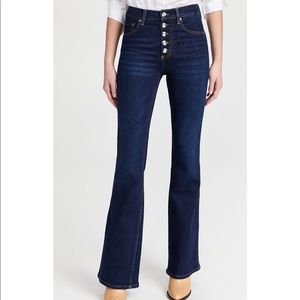 Boyish “Ricky” flares in blue steel